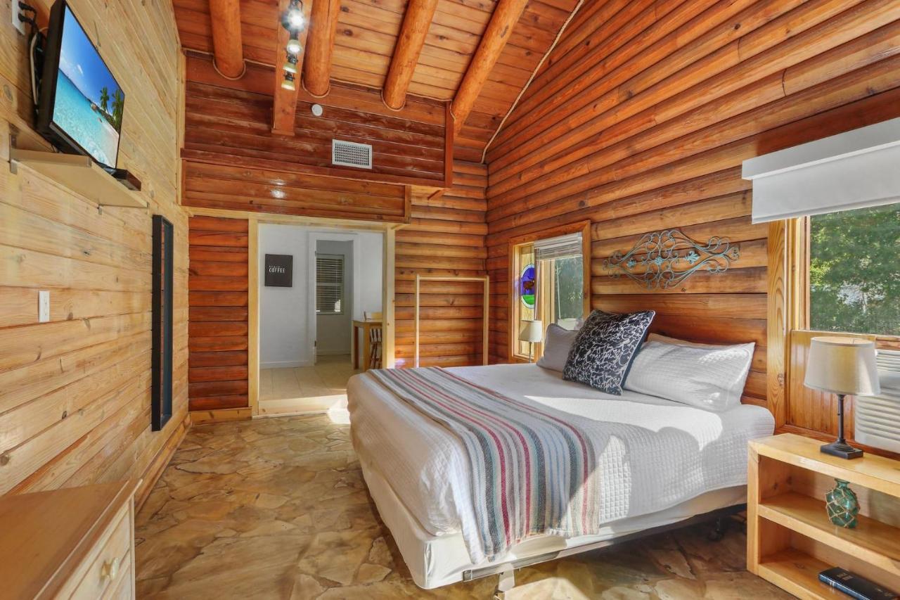 Wimberley Log Cabins Resort&Suites- Unit 4 Luaran gambar